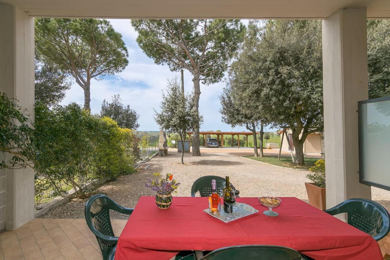 Agriturismo I Debbi بيبونا المظهر الخارجي الصورة