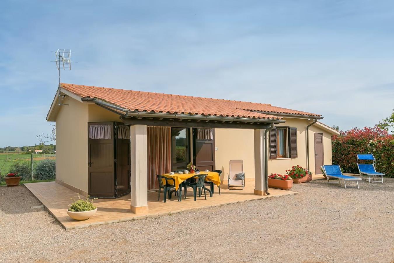 Agriturismo I Debbi بيبونا المظهر الخارجي الصورة